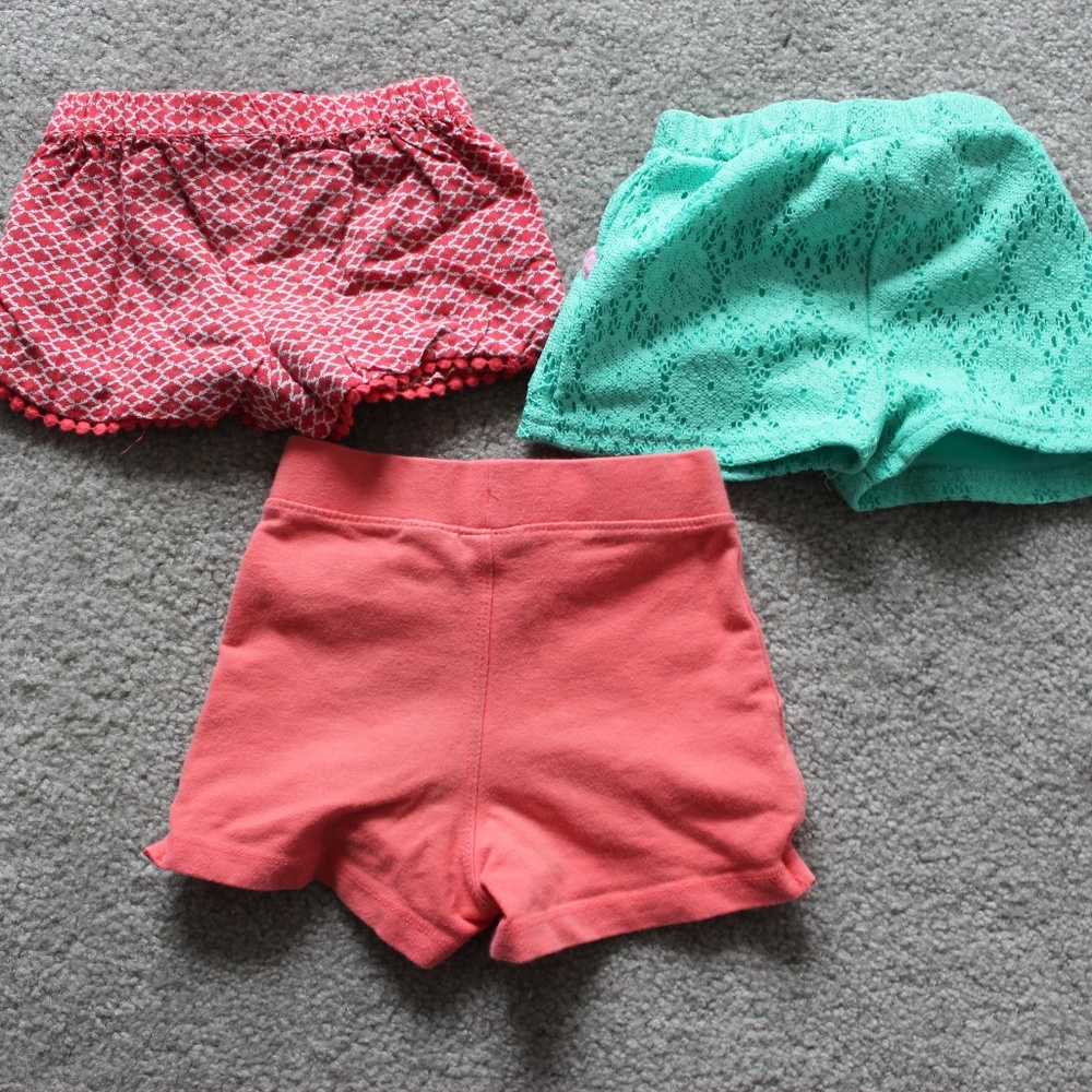 Sonoma Girls 18-24 M Shorts Lot of 3 Orange Green - Picture 2 of 8